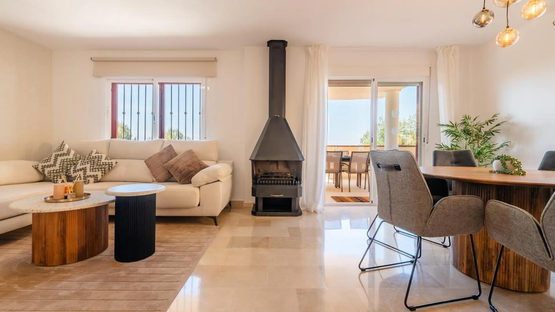 Balcones De Mijas II - Renovated Townhouse Sea Vie Villa